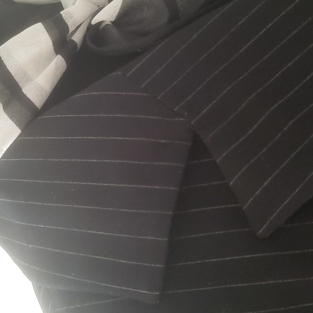Jacket - Picture 3 of 7